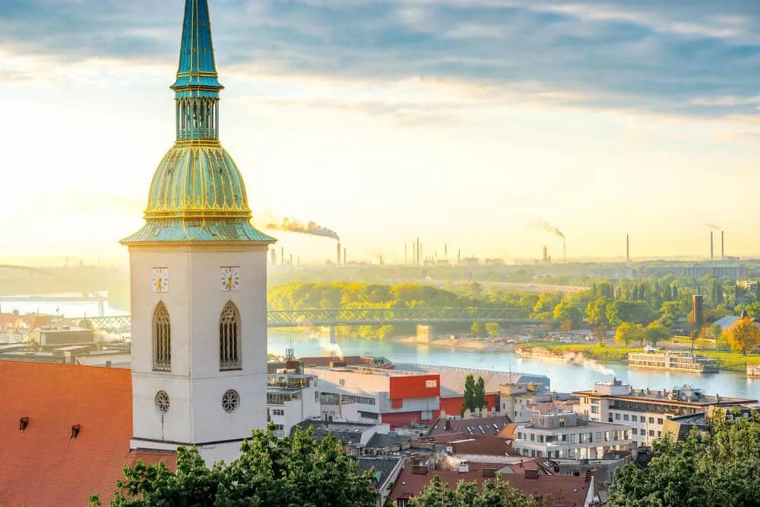 panoramica da cidade de bratislava