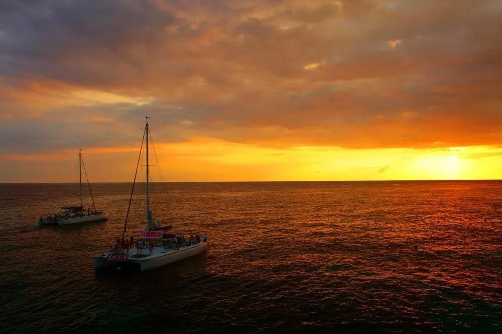 atardecer en Rick's cafe de Jamaica