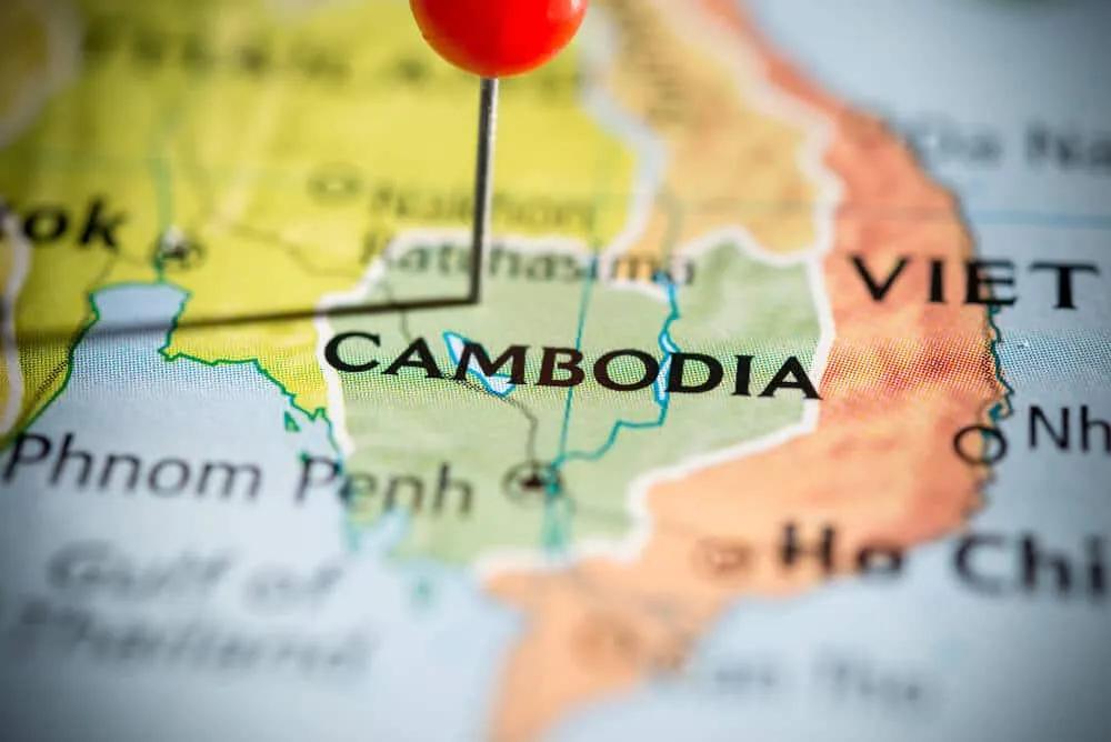 mapa do camboja com alfinete vermelho