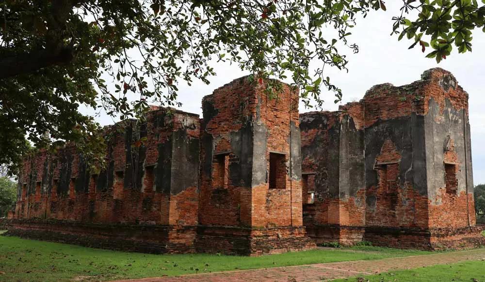 Visitar el Wat Phra Si Sanphet