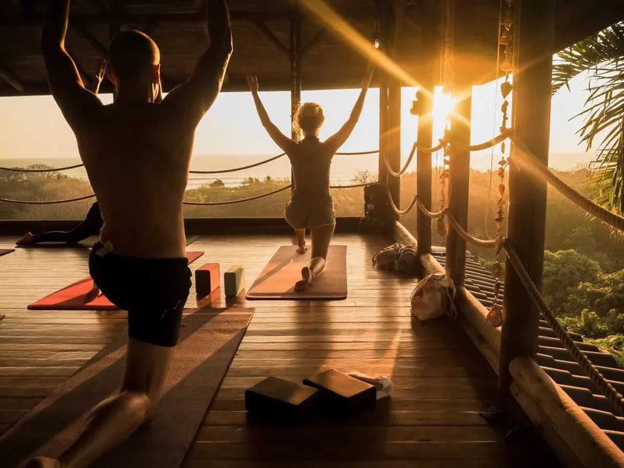 practicar yoga en Costa Rica