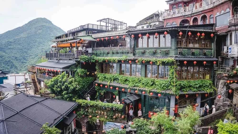 Ver Jiufen desde Taiwán