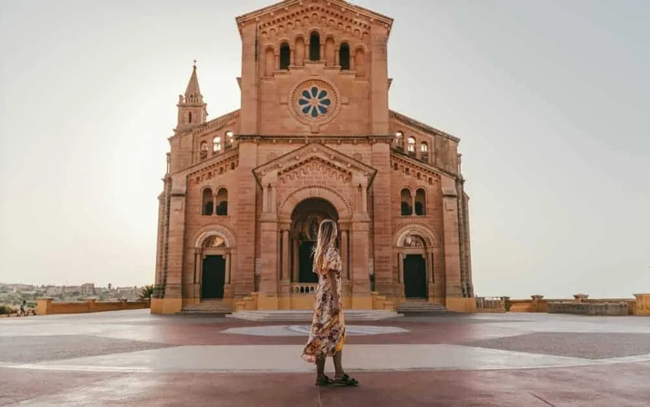 santuário Ta’ Pinu em Malta