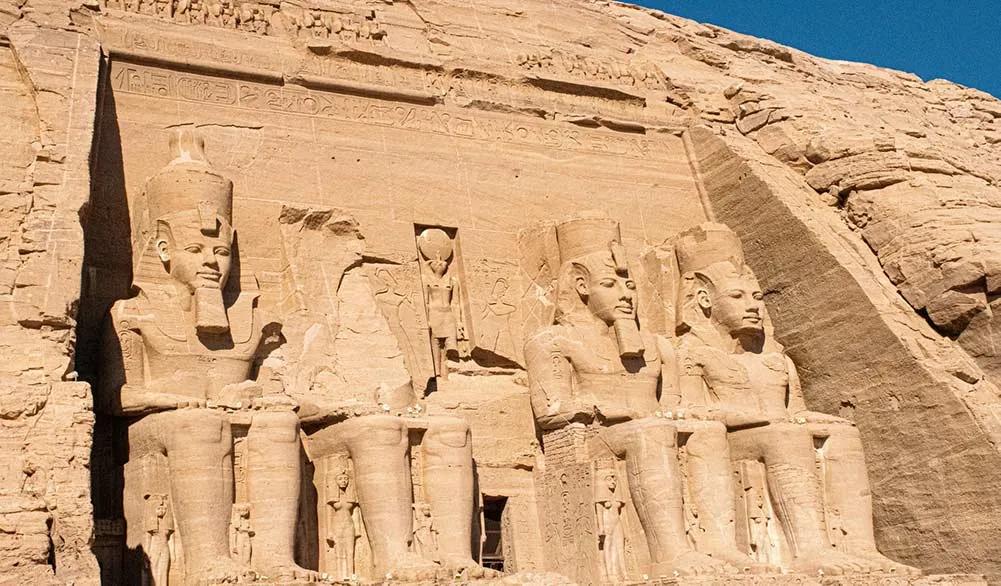 visitar Abu Simbel desde Asuán