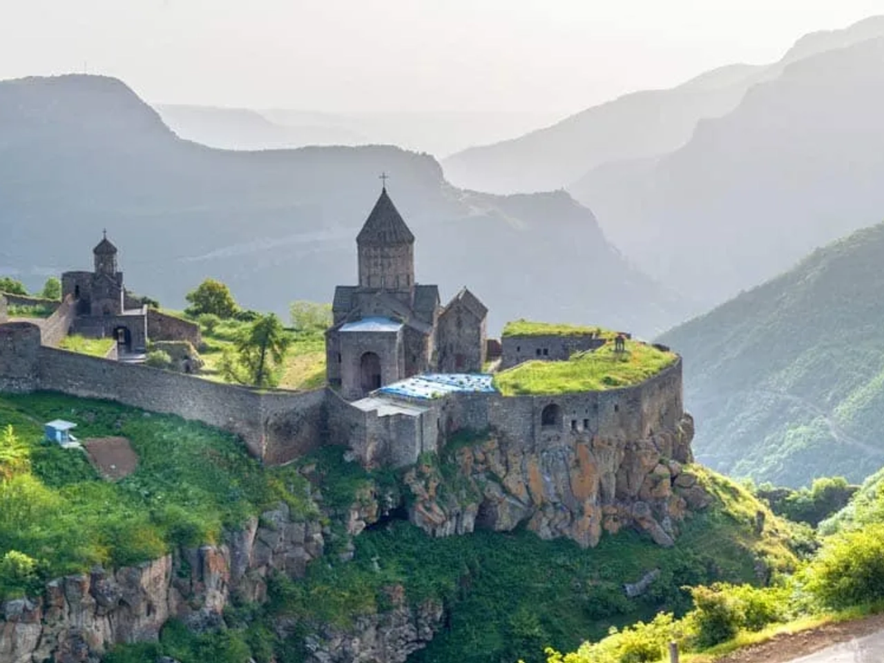 mejor póliza médica internacional para Armenia