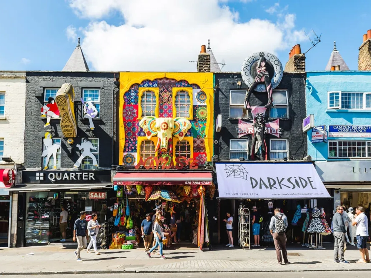 lojas coloridas em camden town