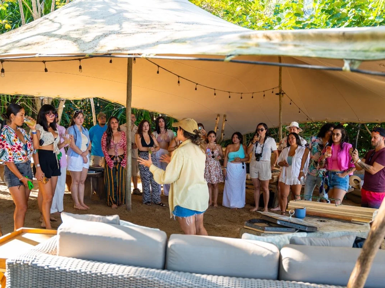 Travel pop Up Meet Puerto Vallarta