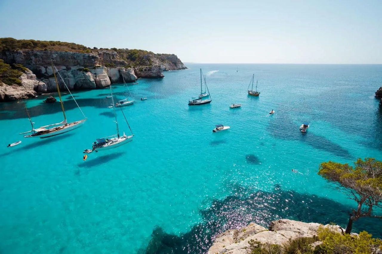 requisitos para viajar a España