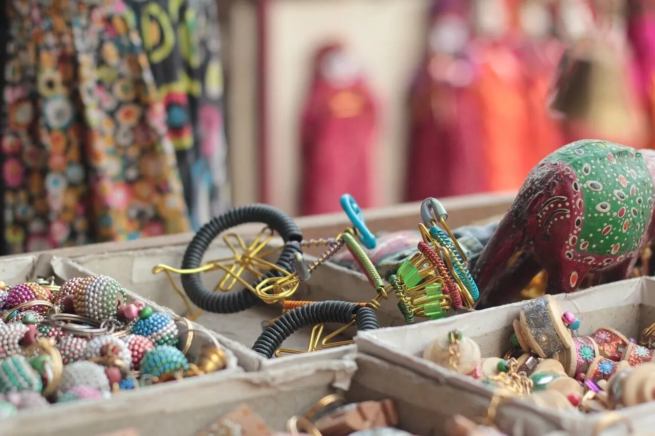 artesanato num mercado de jaipur