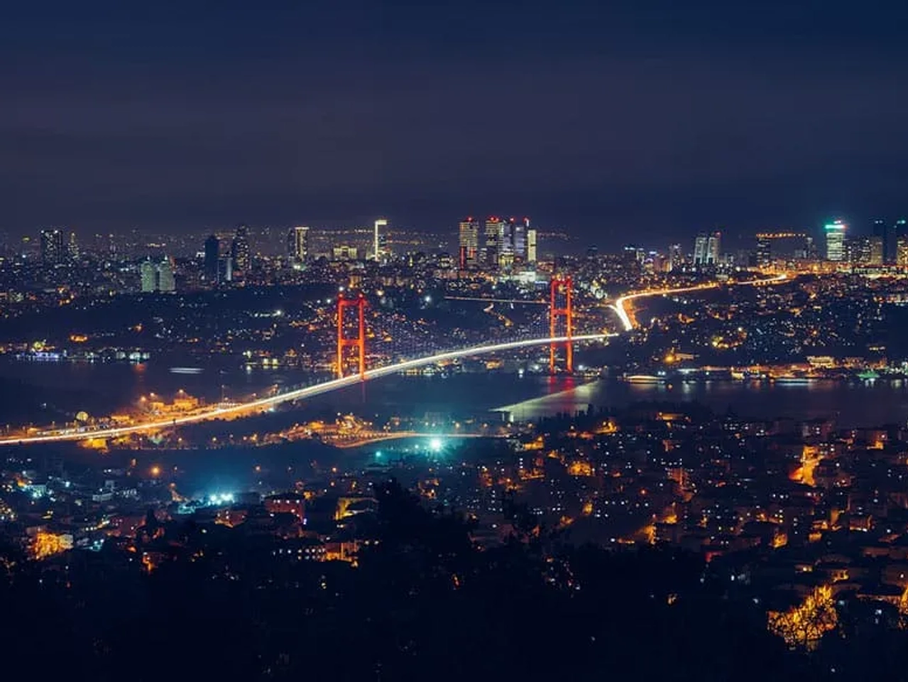 vista nocturna de Estambul