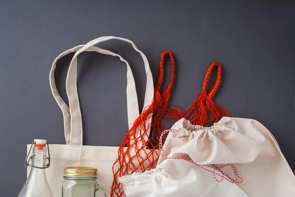 sacas de pano reutilizaveis para viagem