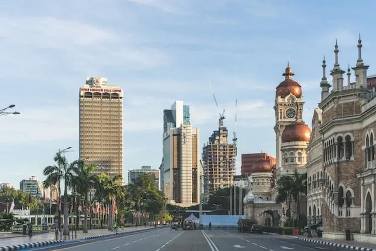 prédios e edificios no centro da cidade de kuala lumpur
