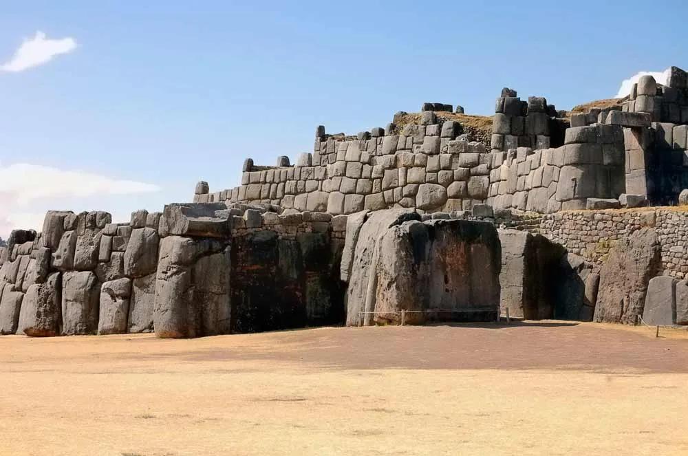 Saqsaywaman en Perú
