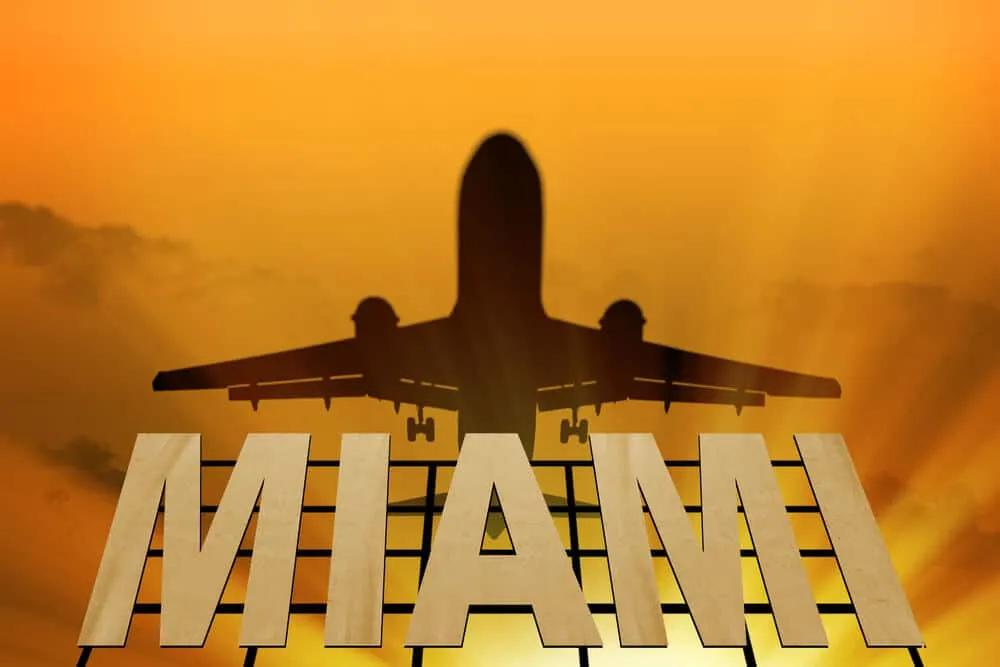 Como ir do Aeroporto Internacional de Miami até Downtown Miami e Miami Beach