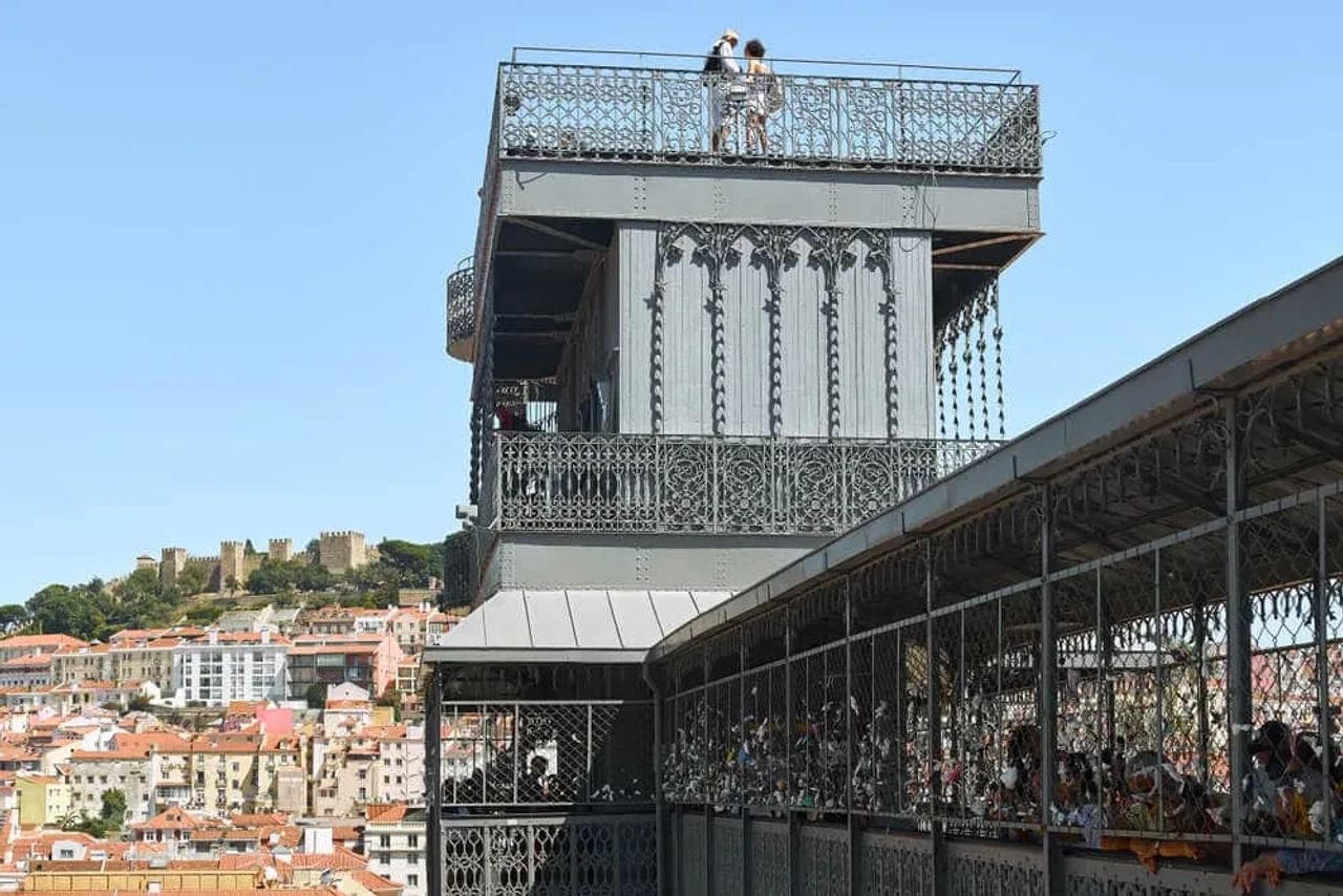 elevador de santa justa e miradouro no topo