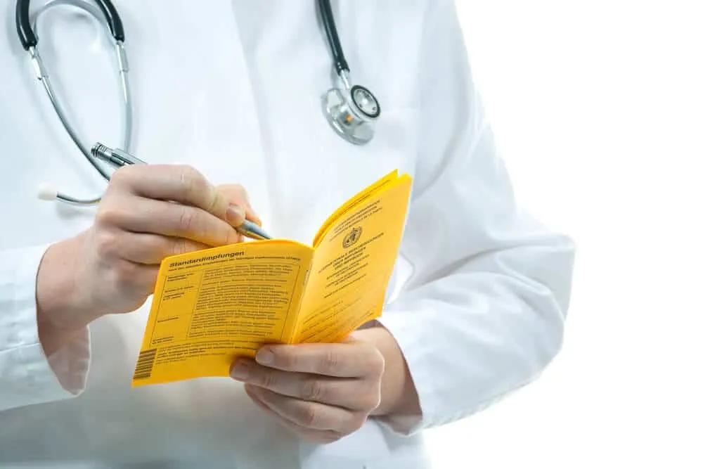 vacinas recomendadas viagem colombia