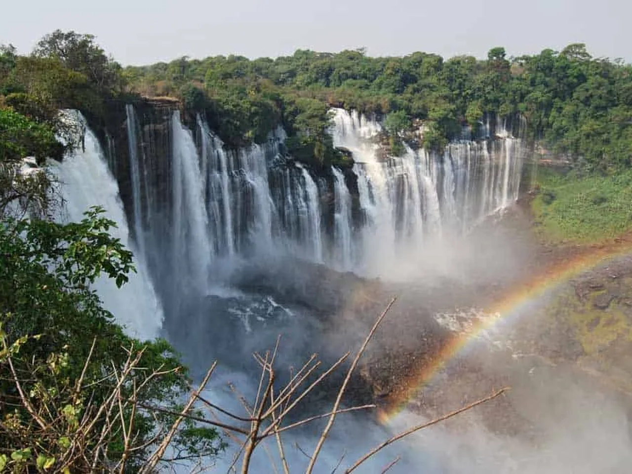 famosa cascada de Angola