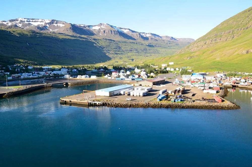ruta por los fiordos islandeses