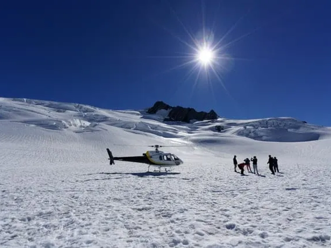 helicopetro no fox glacier na nova zelandia