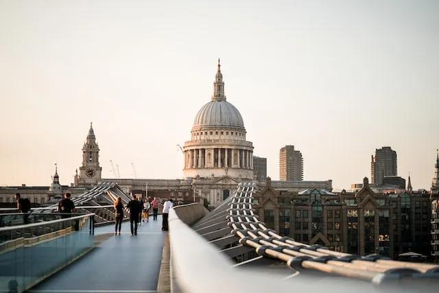 the millenium bridge in london