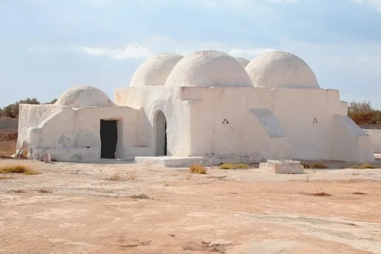 monumento em djerba