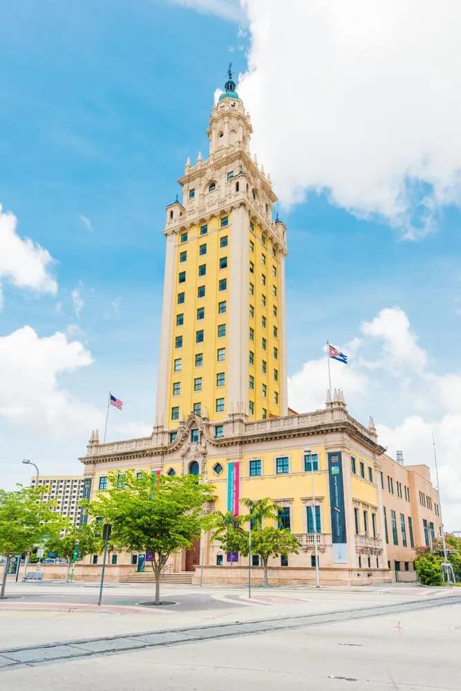 vista completa da freedom tower