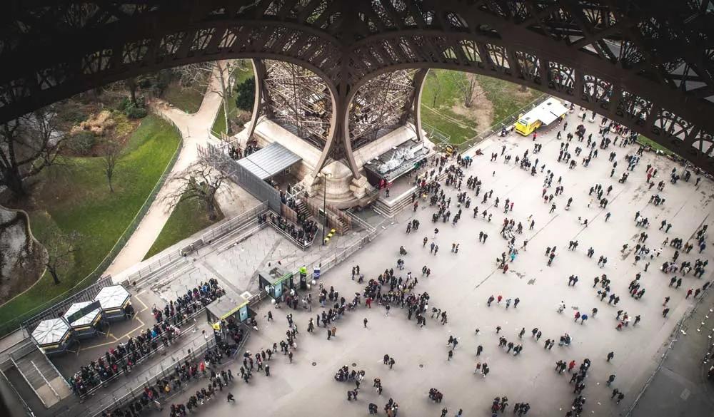 ¿Se puede entrar gratis a la Torre Eiffel?