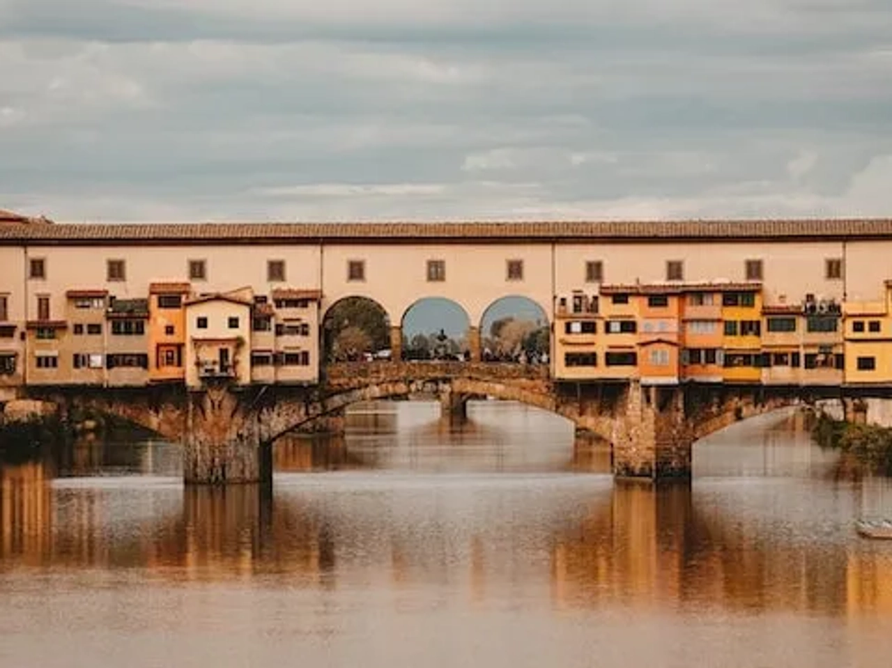 florence bridge at sunset