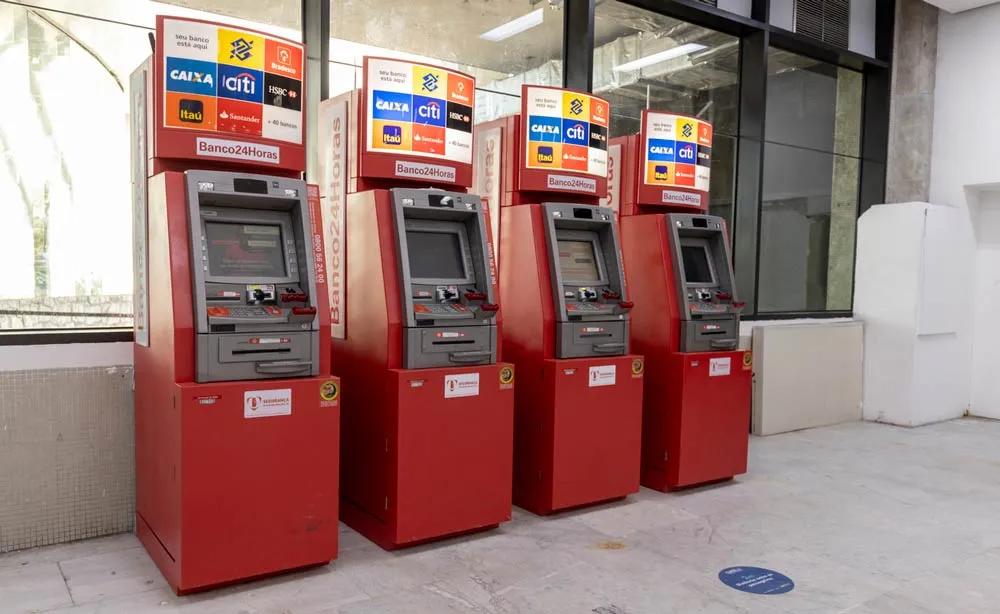 sacar dinero en Brasil