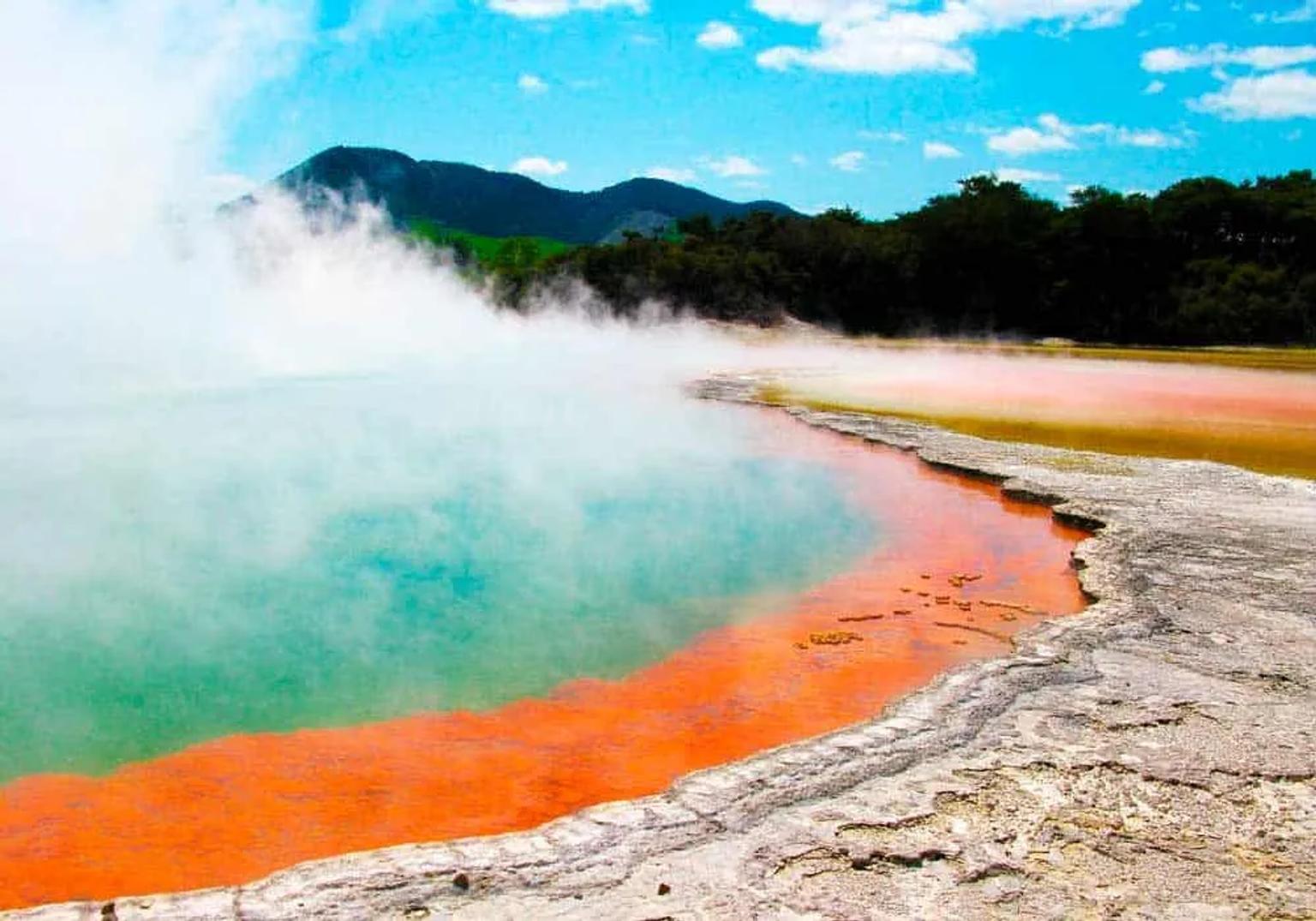 Wai-O-Tapu Thermal Wonderland