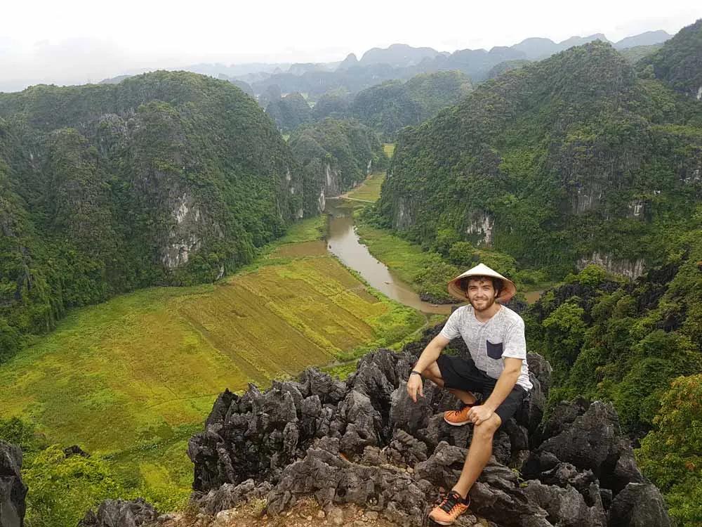 mochila o maleta para viajar