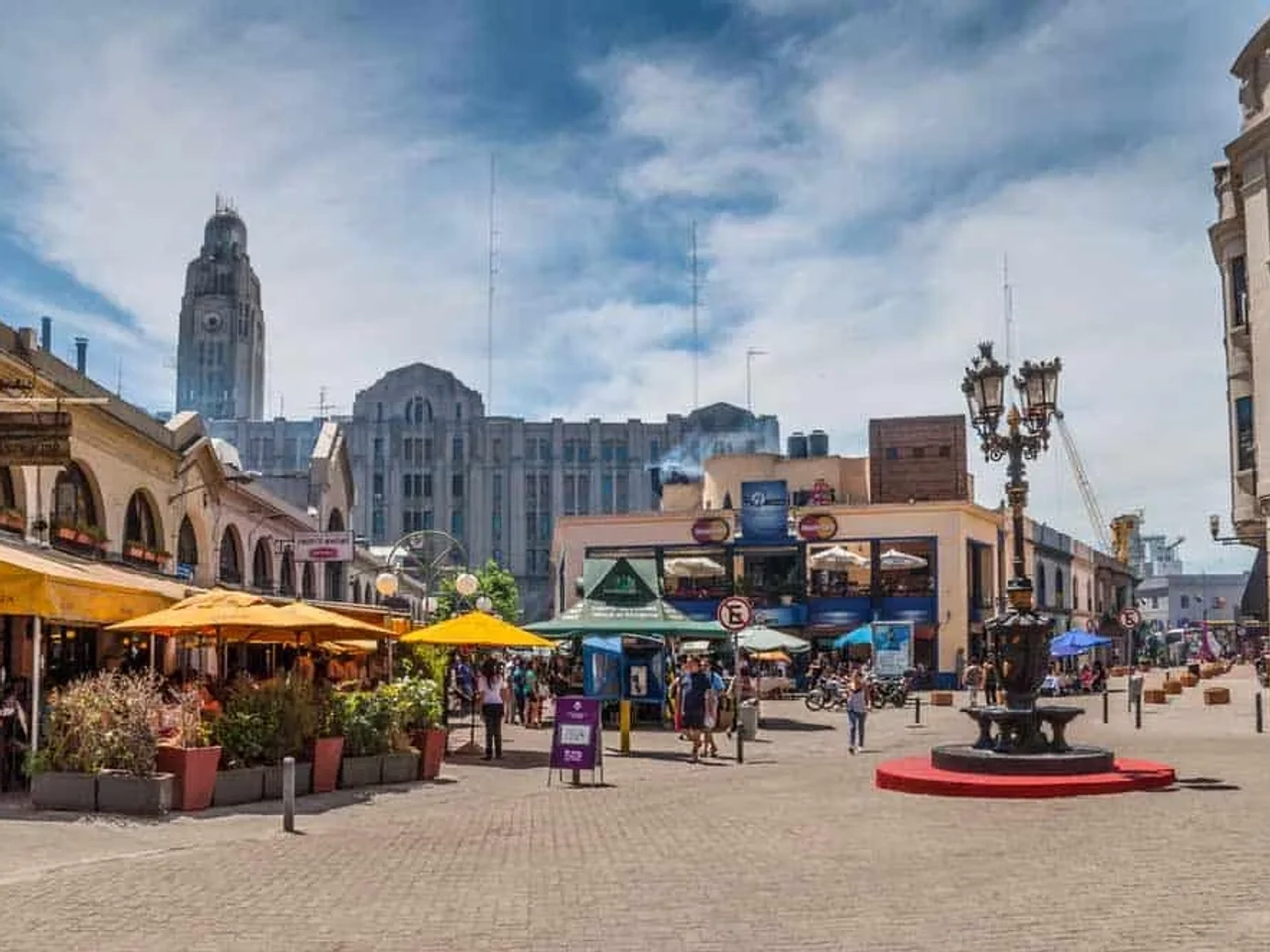 Lugares turísticos en Montevideo