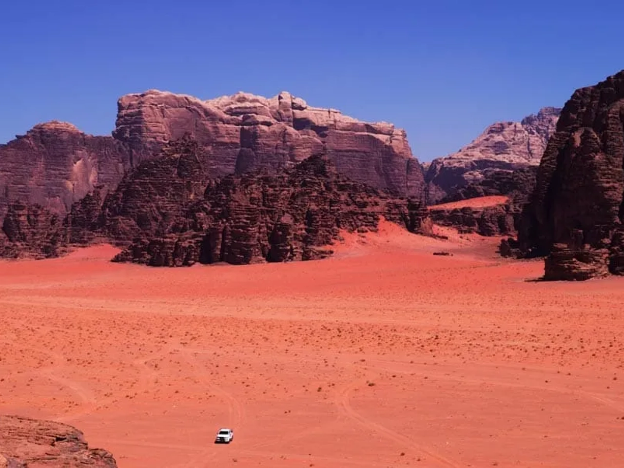 como es viajar sola en Jordania