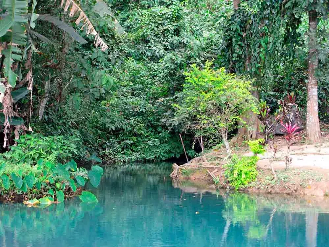 Blue Lagoon de Vang Vieng