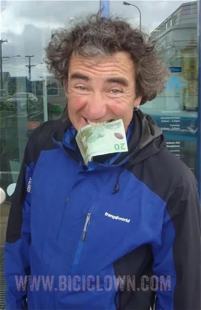 Viajar con tarjeta o efectivo