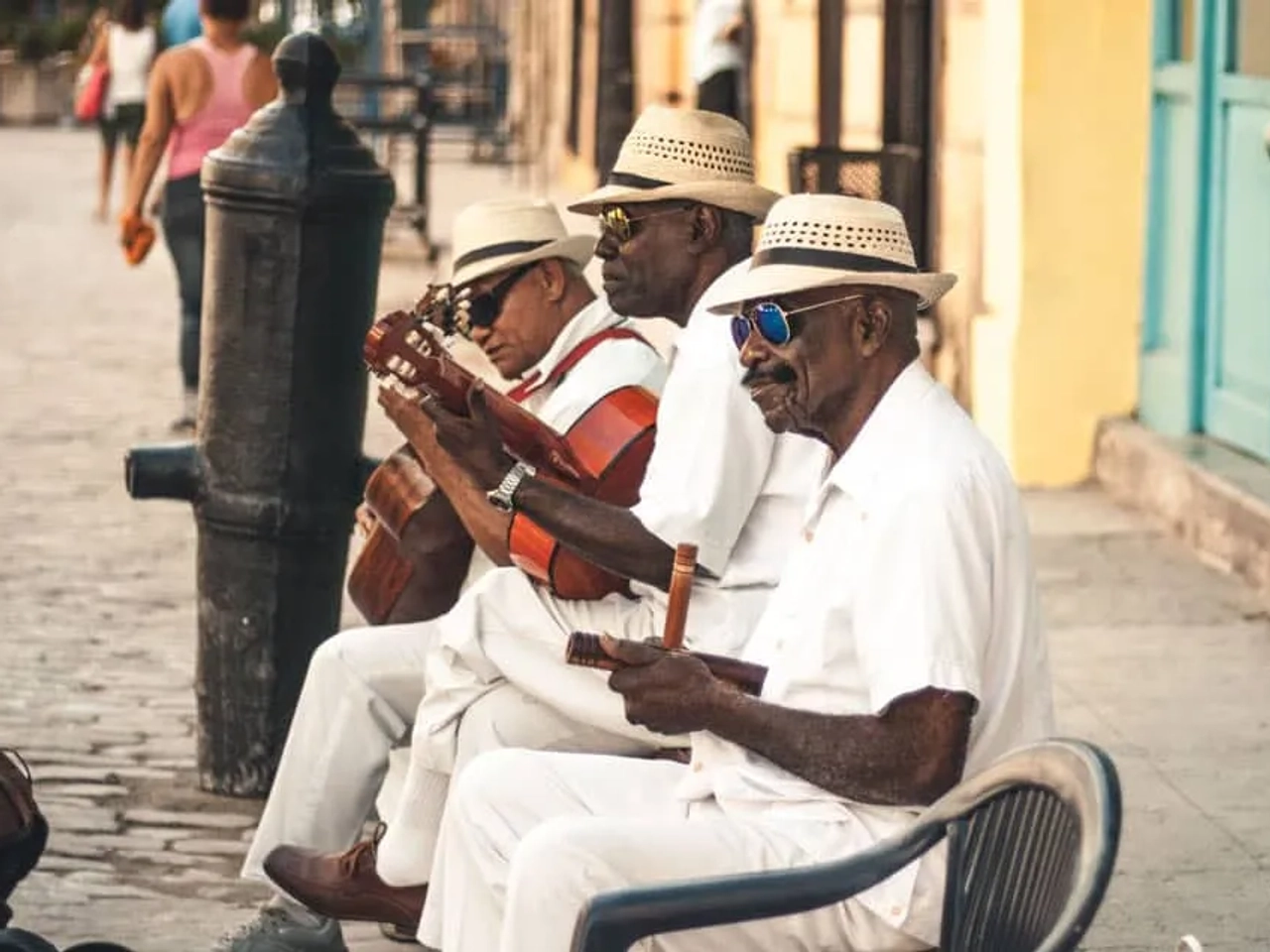 seguro obligatorio y tarjeta turista