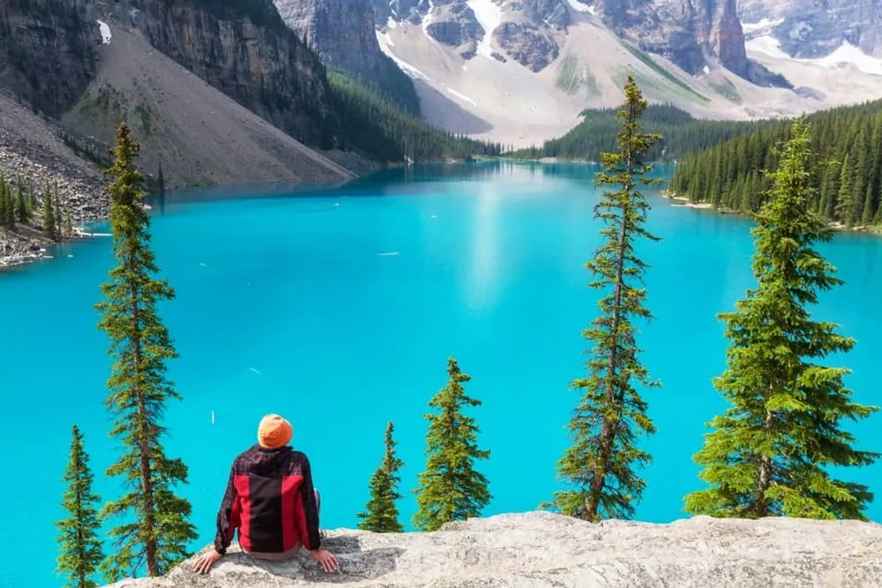 viajar solo a Canada