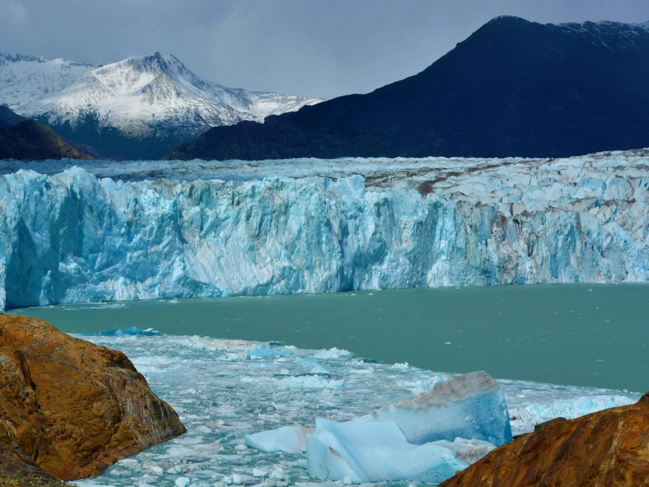 es seguro viajar a Argentina desde Perú
