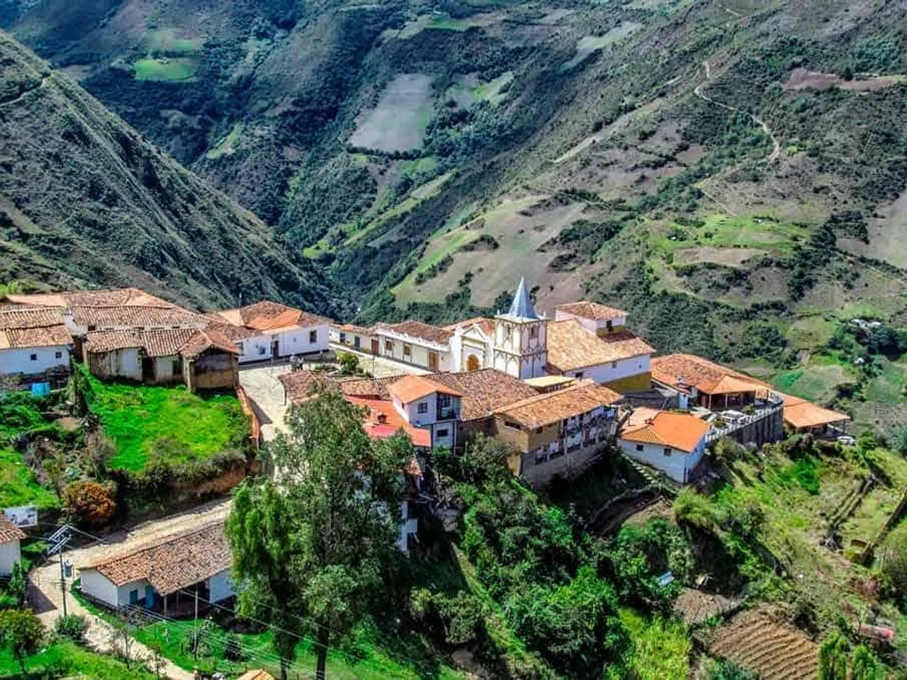 mejor póliza internacional que cubra en Venezuela