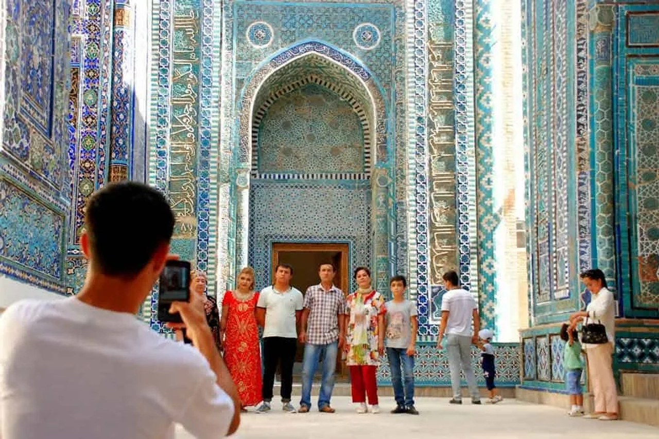 póliza internacional para Uzbekistán