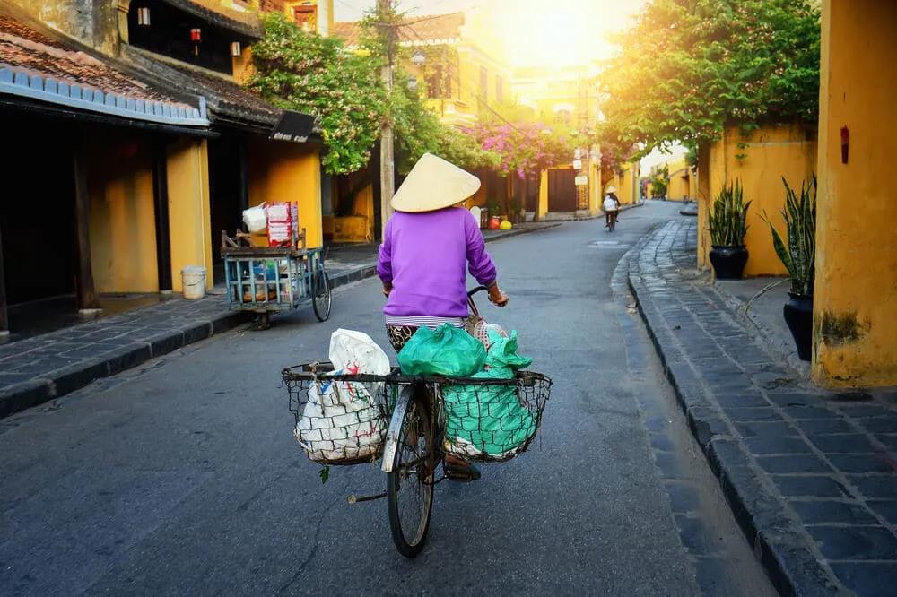 bicicleta na cidade historica de hoi an