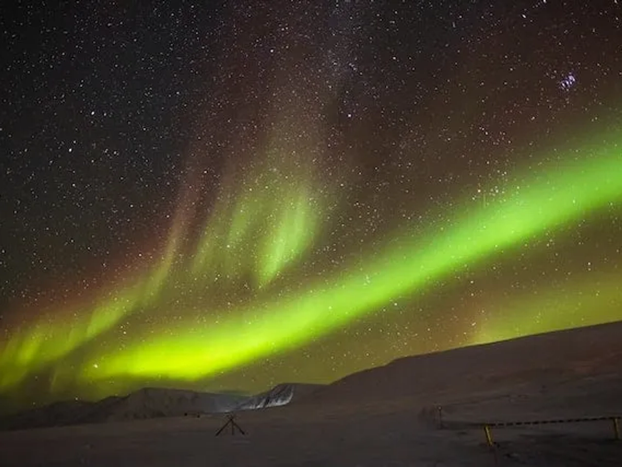 aurora boreal em Svalbard na Noruega