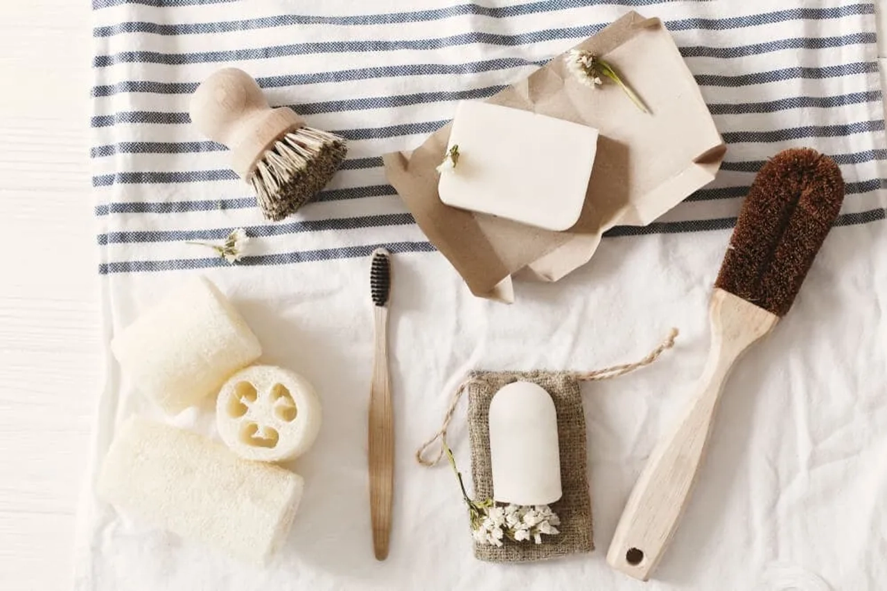 produtos de higiene pessoal em bambu