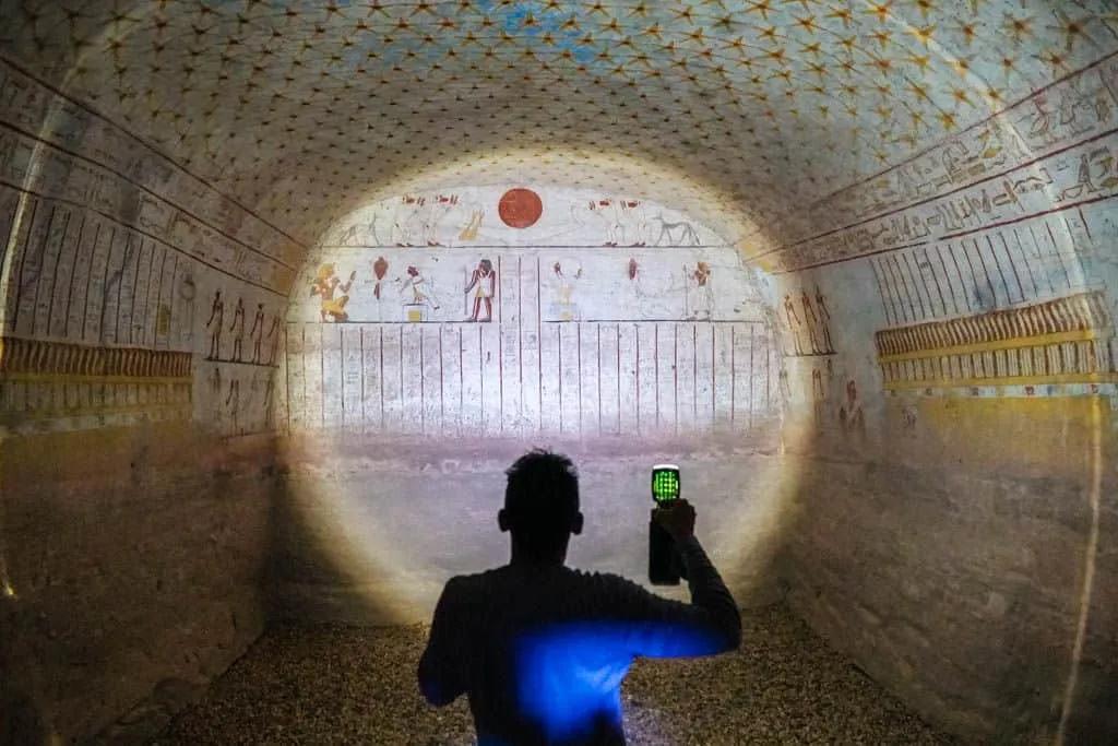 Viajes Chavetas: tumba El Kurru, Sudán