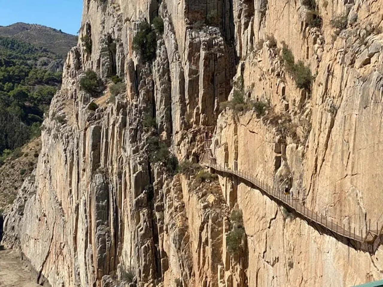 salida por el acceso sur