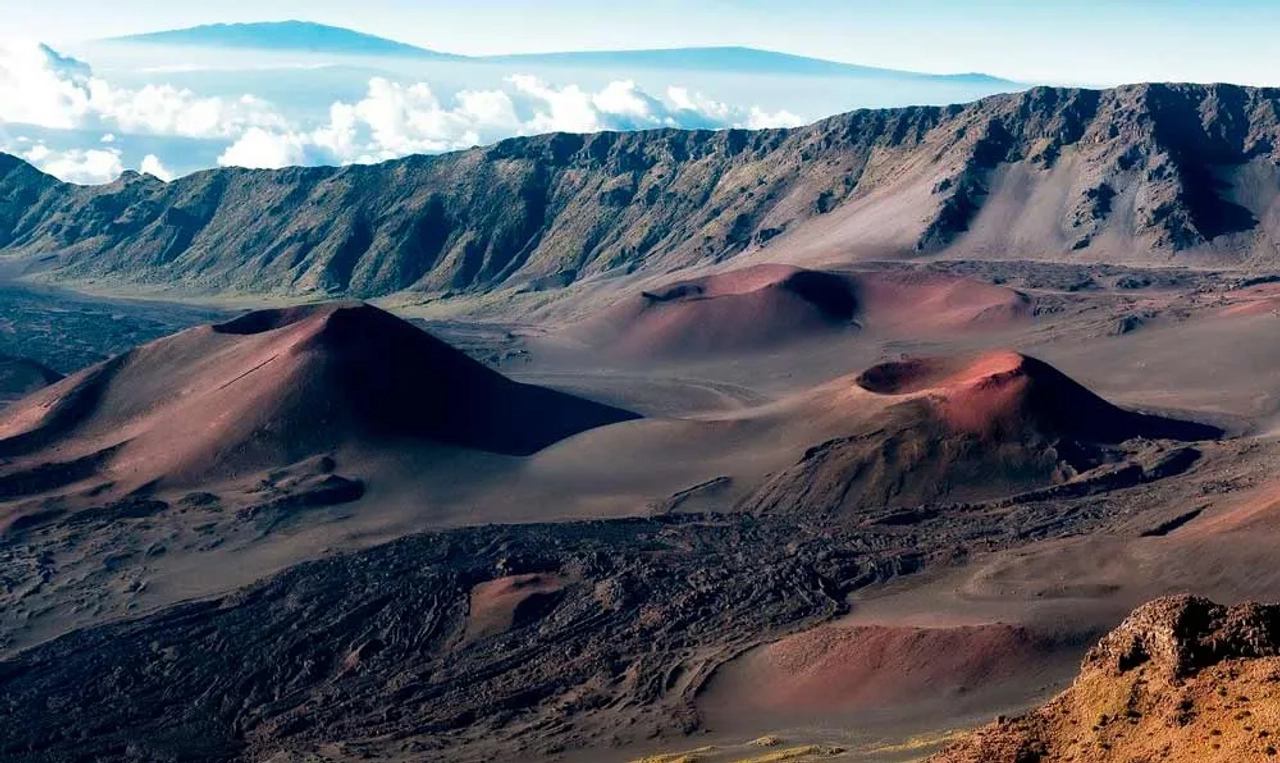 volcanes y playas espectaculares