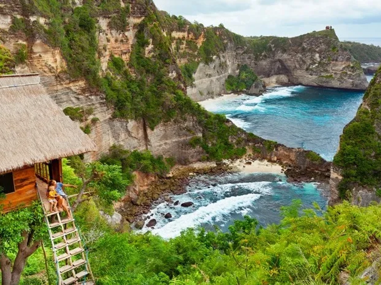 Pulau Seribu viewpoint y la casa del árbol