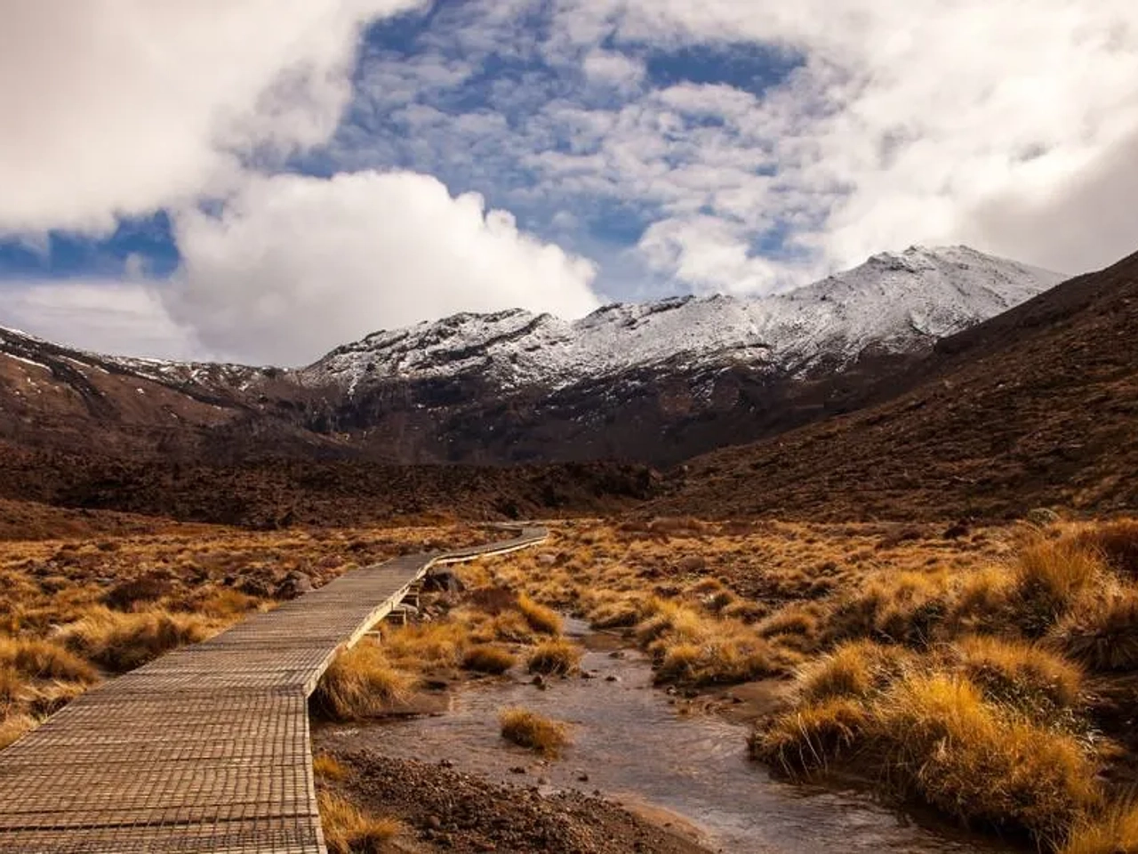 trekking al Tongariro Alpine Crossing en Nueva Zelanda