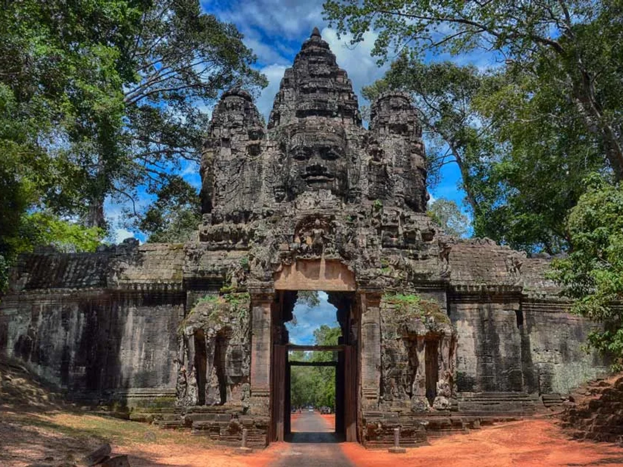 cobertura covid para Camboya