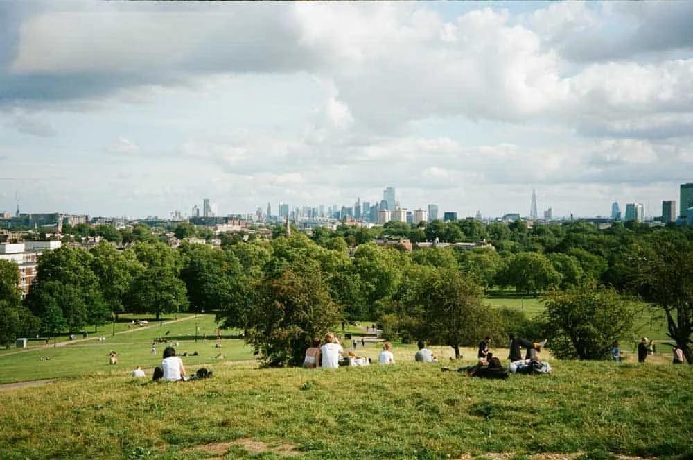Disfrutar de la vista desde Primrose Hill
